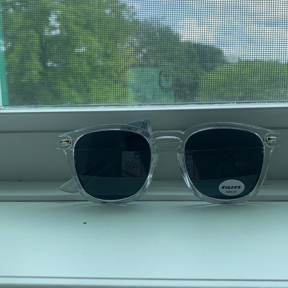 sunglasses